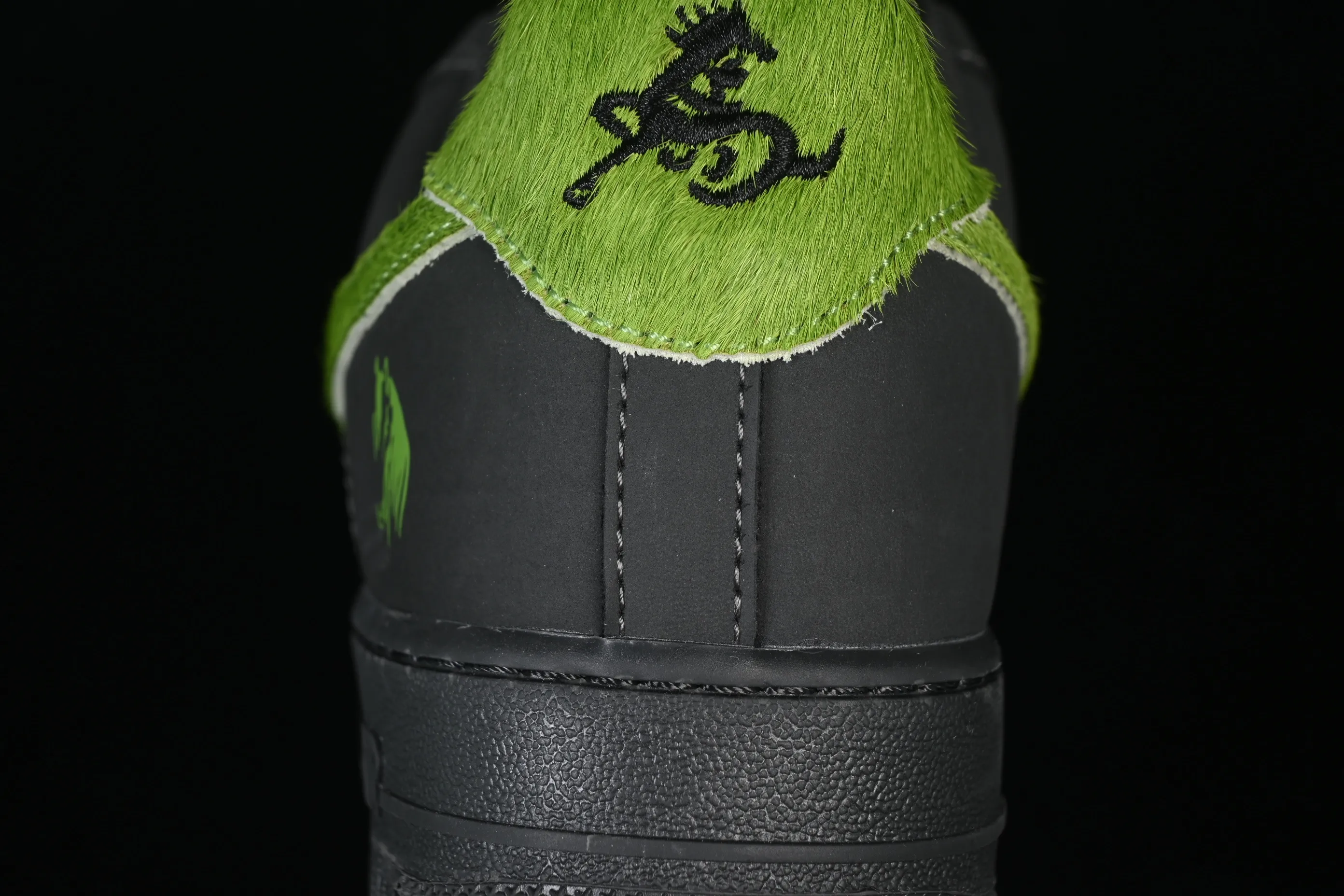 All categories Nk Air Force 1 Air Force series Nk Air Force 1 Low Air Force low-top Nike Air Force 1'07 Low Year of the Horse joint name Ink gray jade green Air Force 1 low-top casual sneakers XY9025-001